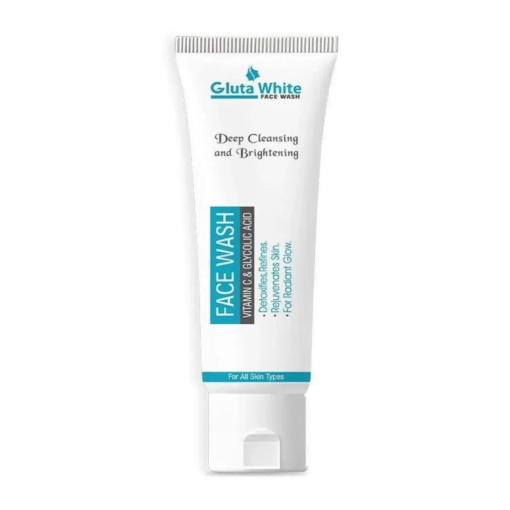 Complete Glow 3-in-1 Skincare Bundle for Daily Brightening  Ideal for focusing on key benefits and daily use