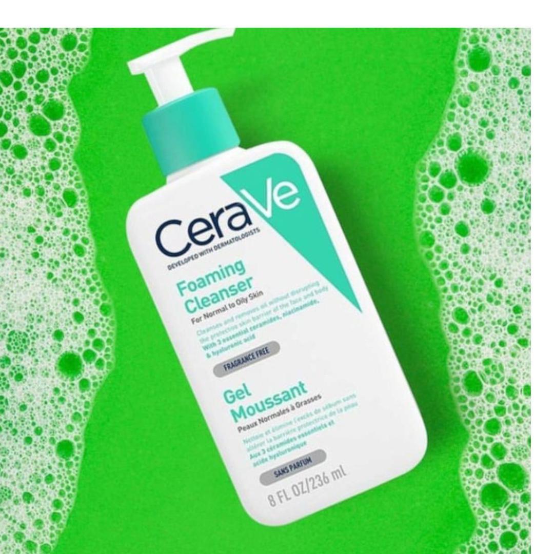 Balanced Moisture Foaming Gel Cleanser (236ml) for Oily & Breakout-Prone Skin Ideal for highlighting deep cleaning without stripping essential moisture.